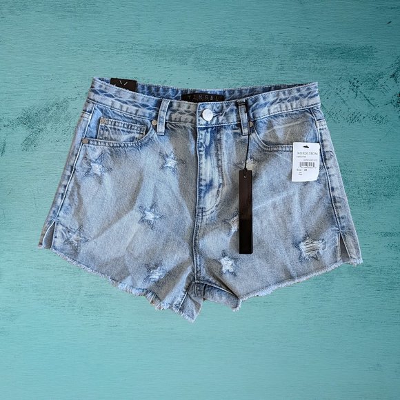 NWT Tinsel Star Denim Shorts - Picture 1 of 2